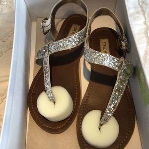 STEVEN MADDEN SANDALS